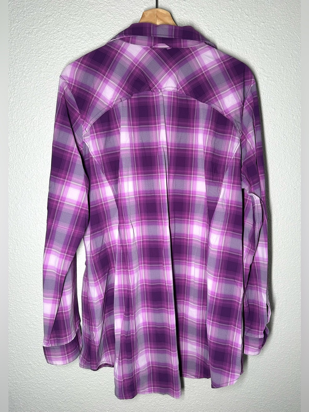 Duluth Trading Co Sidewinder Purple Plaid Roll Tab Sleeve Vented Hiking Shirt XL - Picture 2 of 8